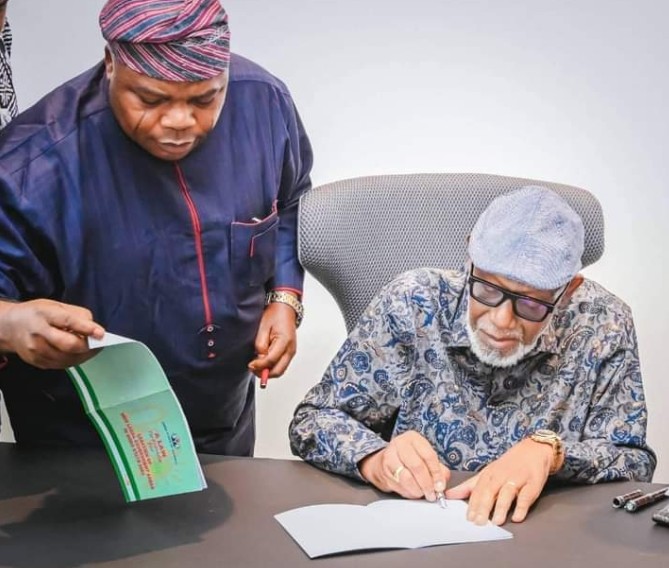Akeredolu Transfers Power To Aiyedatiwa, Begins Medical Leave